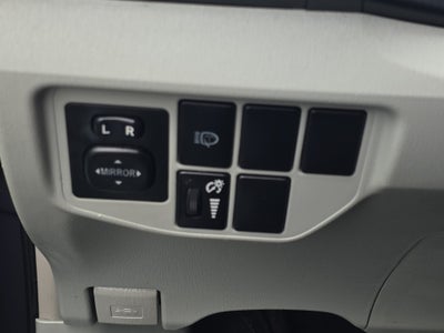 2014 Toyota Prius Five