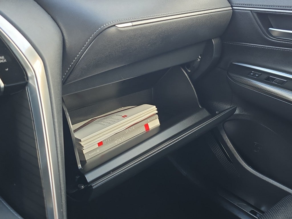 2021 Toyota Venza XLE