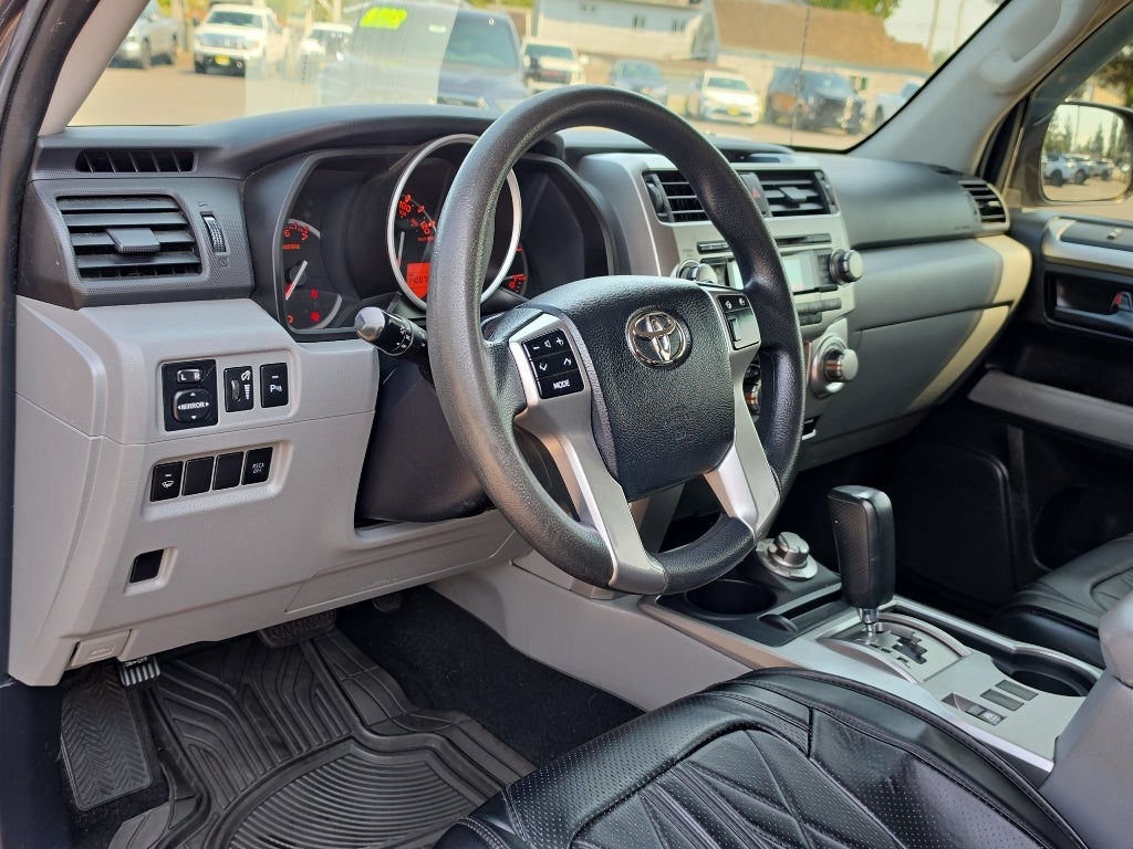 2013 Toyota 4Runner SR5