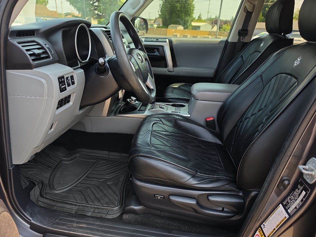 2013 Toyota 4Runner SR5