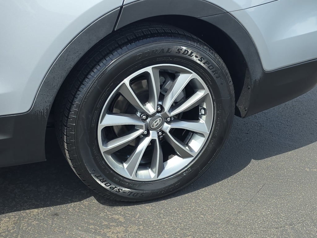 2019 Hyundai Santa Fe XL SE