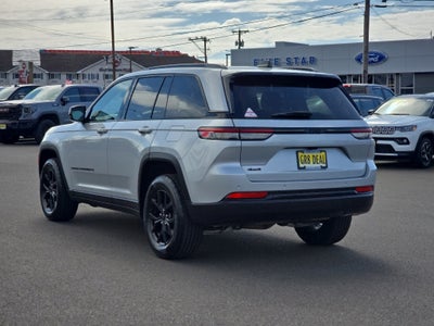 2024 Jeep Grand Cherokee Altitude