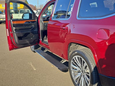 2022 Jeep Grand Wagoneer Series III