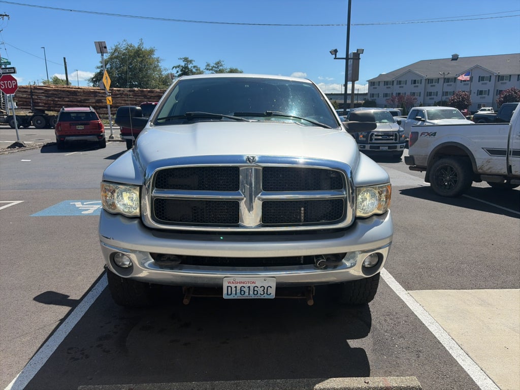 2005 Dodge Ram Pickup Base