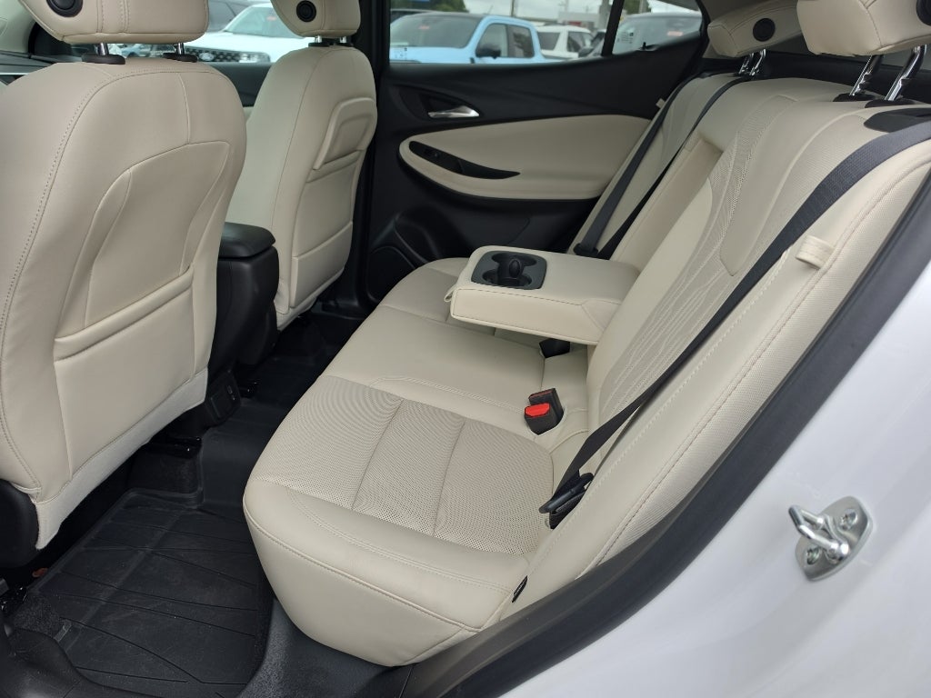 2025 Buick Encore GX Avenir