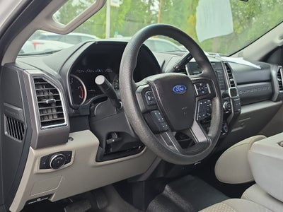2017 Ford F-350 Super Duty XLT