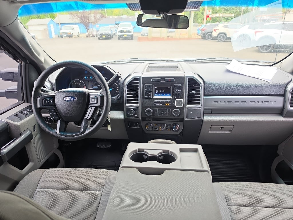 2017 Ford F-350 Super Duty XLT