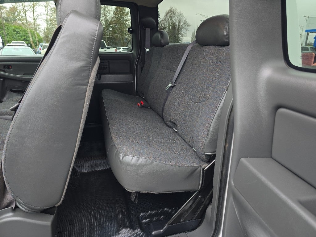 2006 Chevrolet Silverado 2500 Work Truck