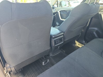 2019 Toyota RAV4 Hybrid Hybrid LE