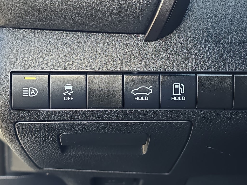 2022 Toyota Camry Hybrid Hybrid SE