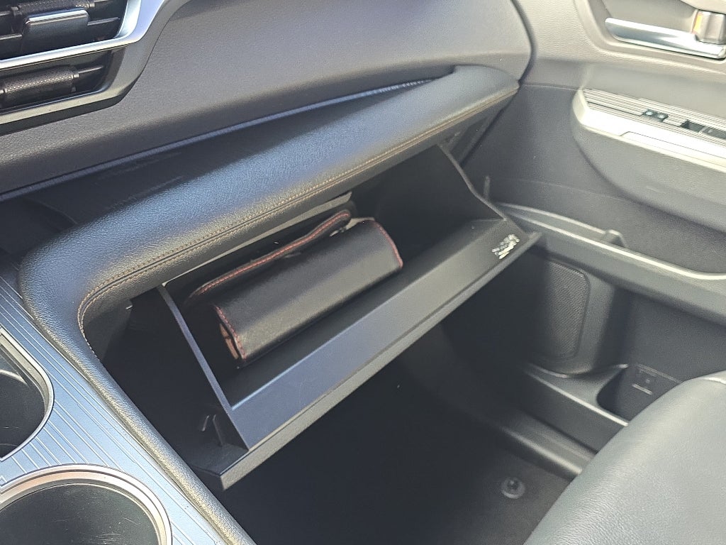 2022 Toyota Sienna XLE Woodland Edition