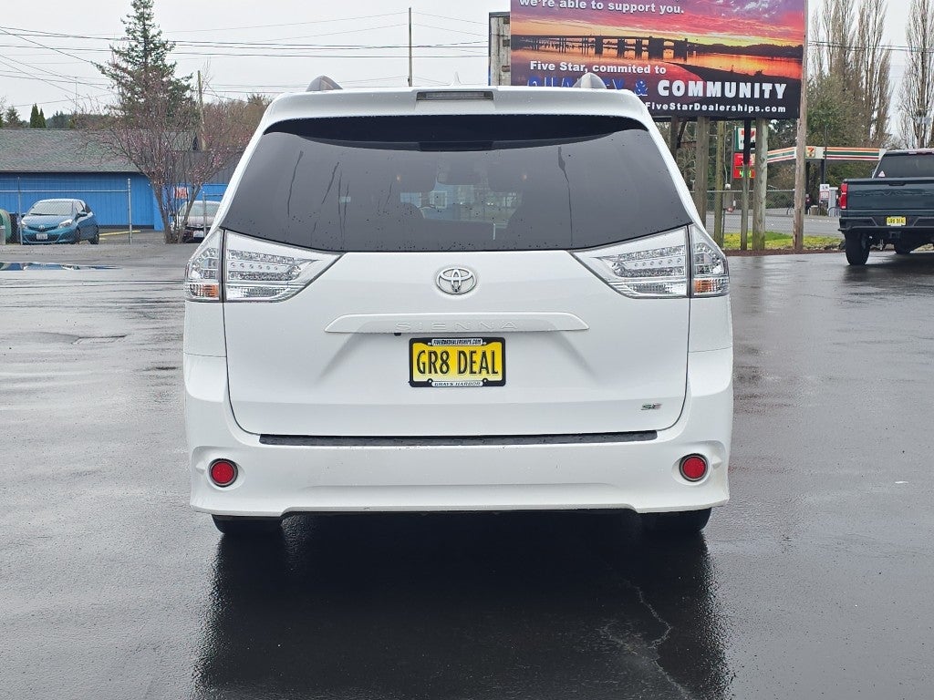 2018 Toyota Sienna SE