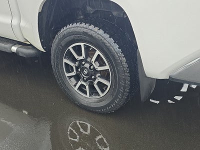 2014 Toyota Tundra SR5