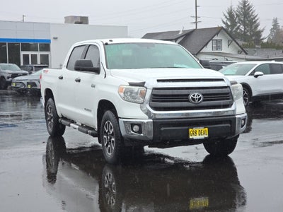 2014 Toyota Tundra SR5