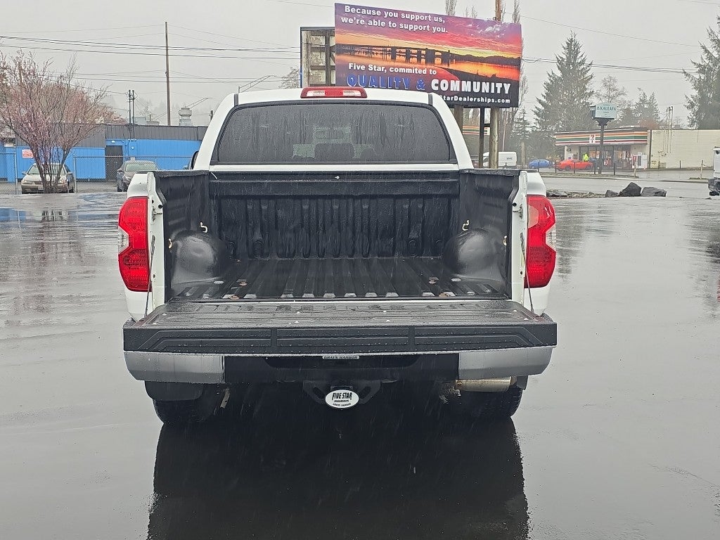 2014 Toyota Tundra SR5