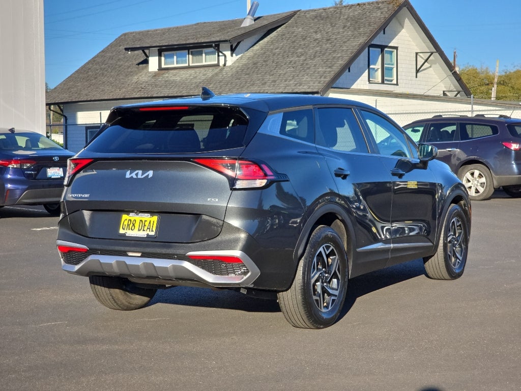 2024 Kia Sportage LX