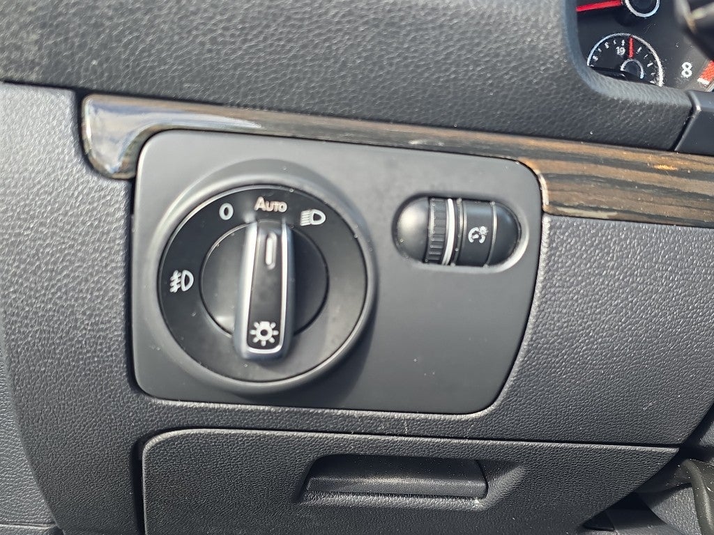 2013 Volkswagen Eos Executive