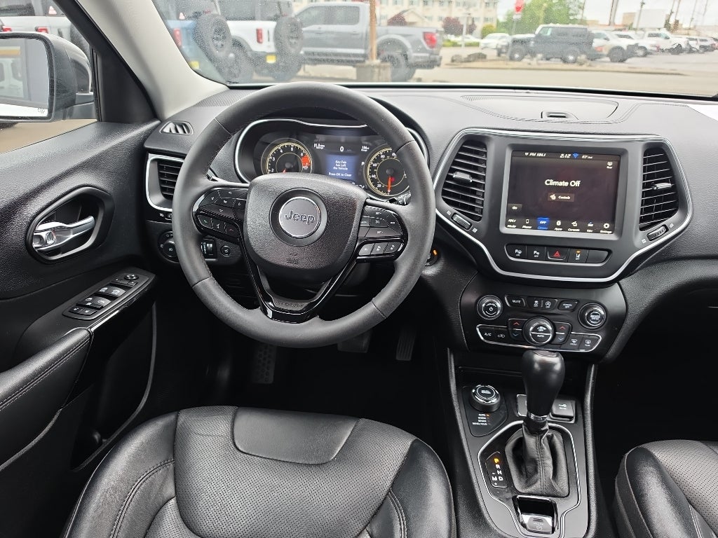 2023 Jeep Cherokee Altitude Lux