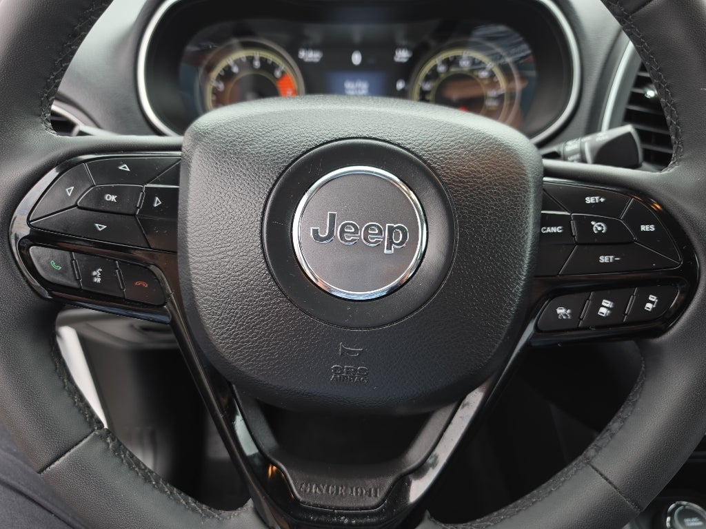 2023 Jeep Cherokee Altitude Lux