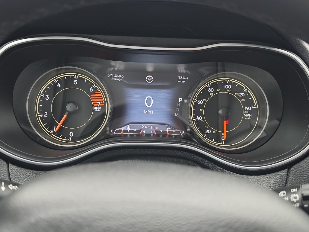 2023 Jeep Cherokee Altitude Lux