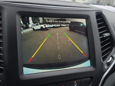 2023 Jeep Cherokee Altitude Lux
