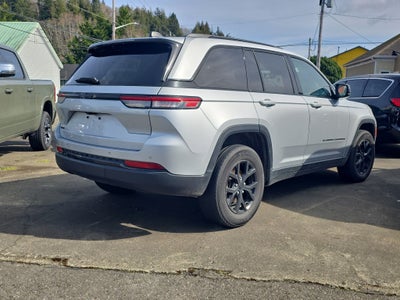 2024 Jeep Grand Cherokee Altitude