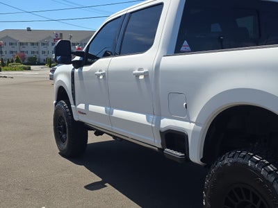 2025 Ford F-250 Super Duty Platinum