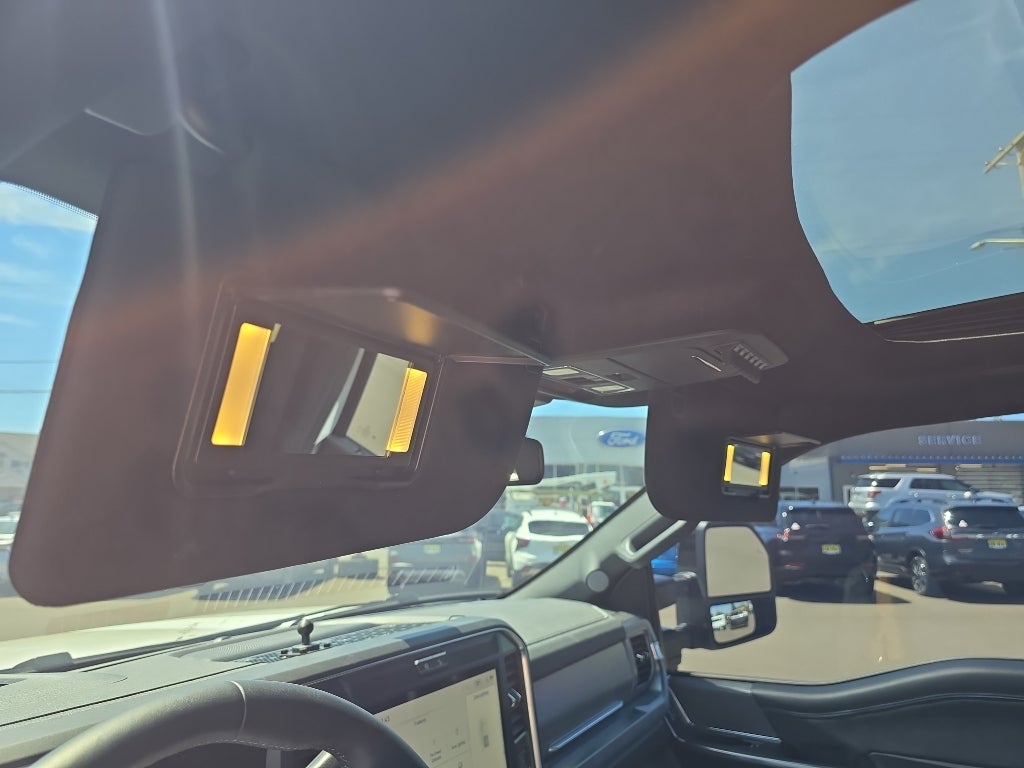 2025 Ford F-250 Super Duty Platinum