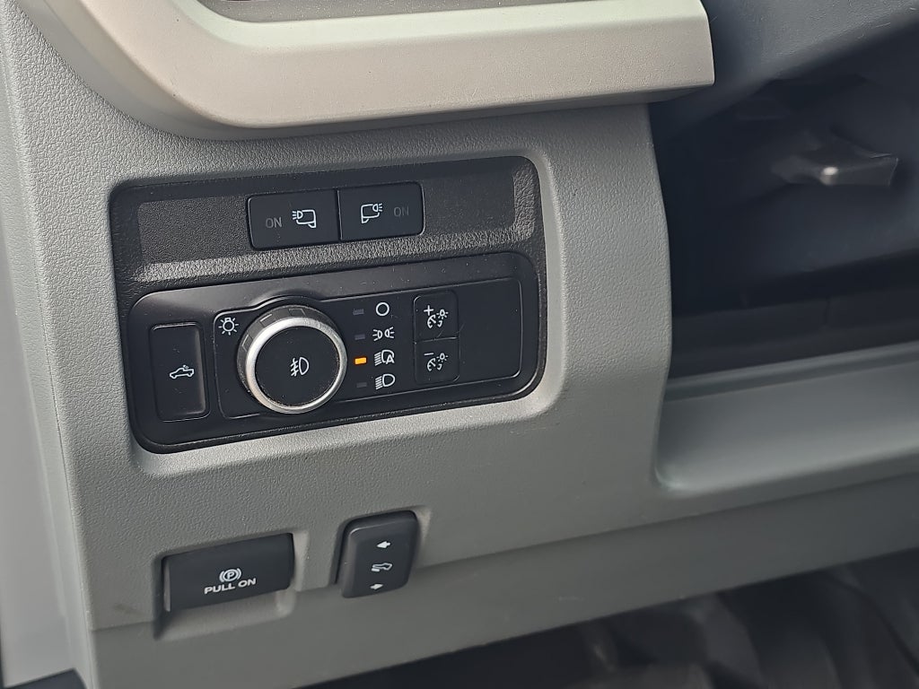 2023 Ford F-350 Super Duty XLT