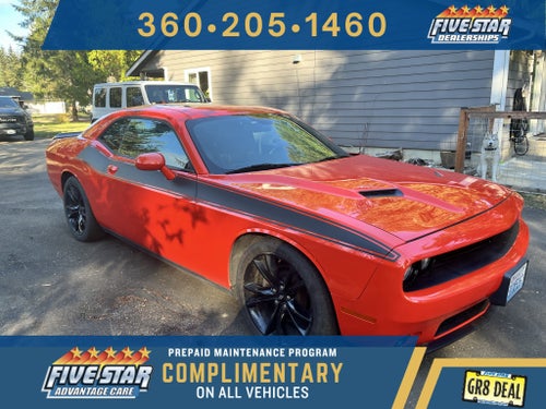 2017 Dodge Challenger SXT Plus