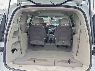 2021 Chrysler Voyager LXI