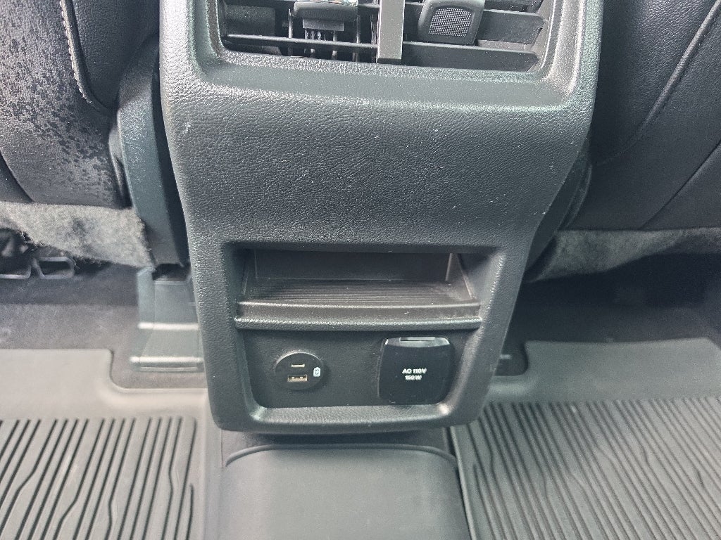 2022 Ford Edge ST-Line
