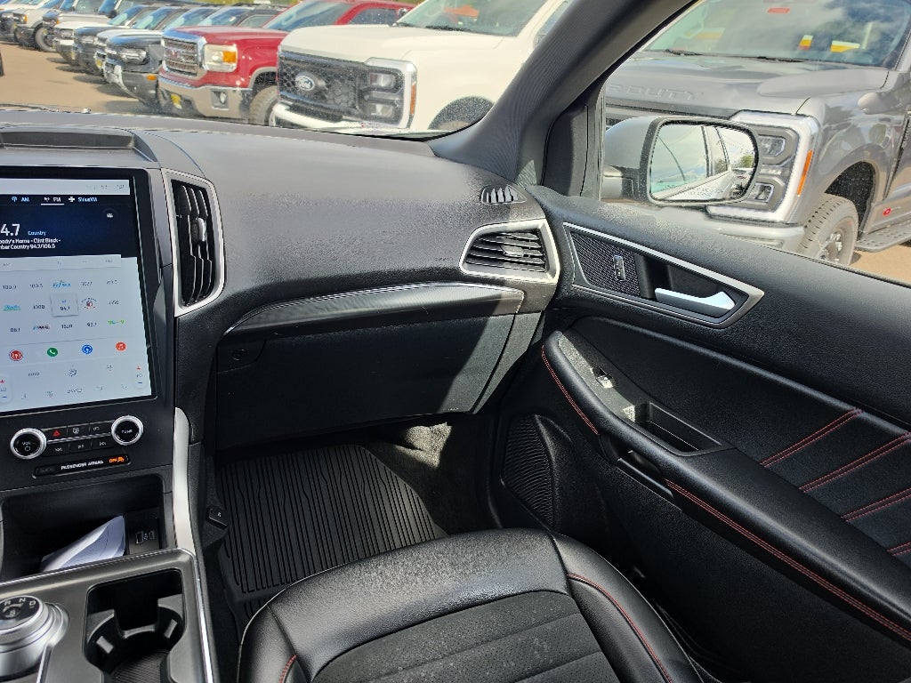 2022 Ford Edge ST-Line