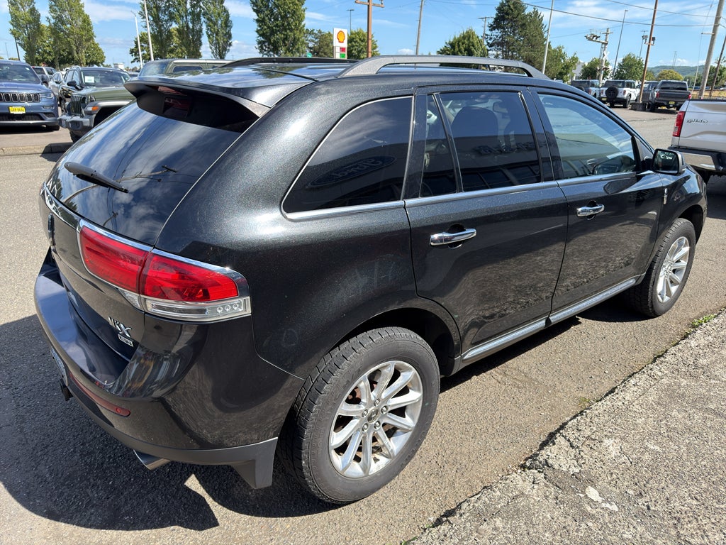 2013 Lincoln MKX Base