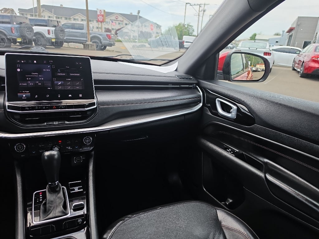 2023 Jeep Compass (RED) Edition