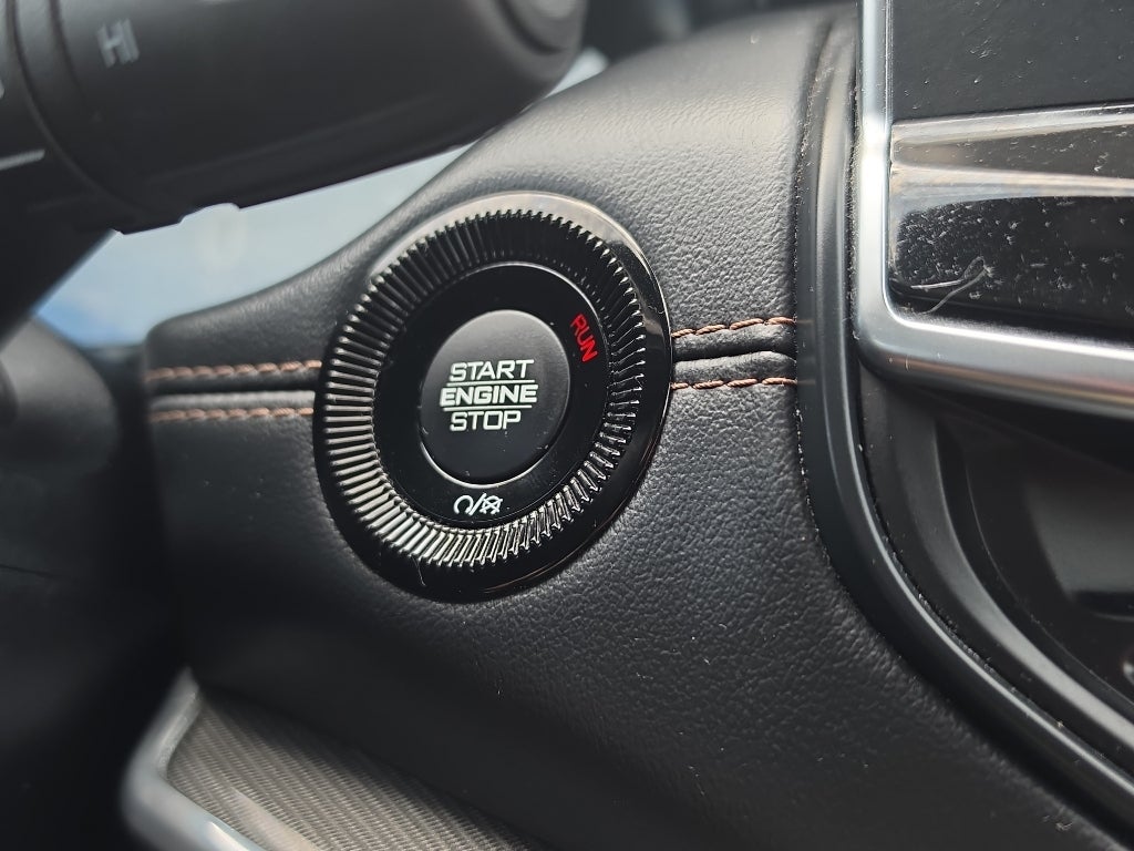 2023 Jeep Compass (RED) Edition