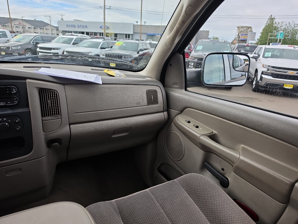 2005 Dodge Ram Pickup 2500 Base
