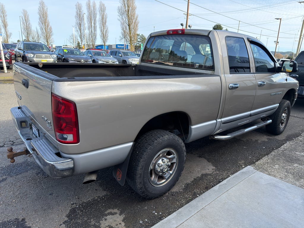 2004 Dodge Ram Pickup 3500 SLT