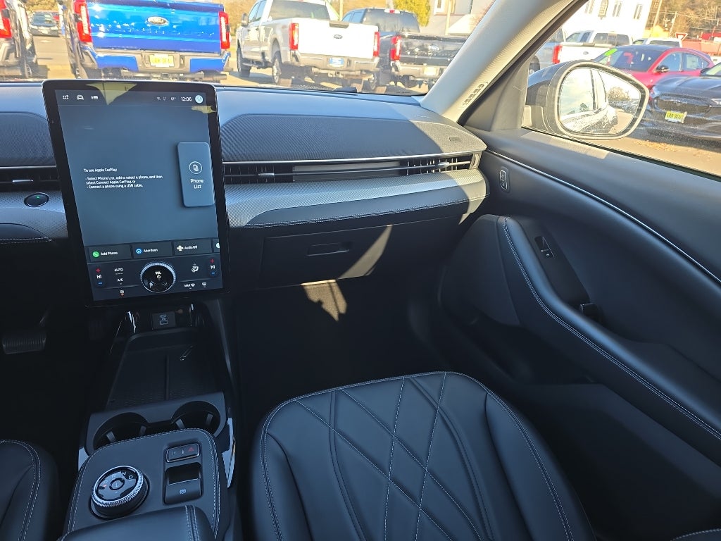 2021 Ford Mustang Mach-E Select