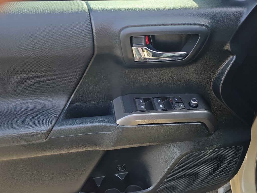 2016 Toyota Tacoma TRD Sport