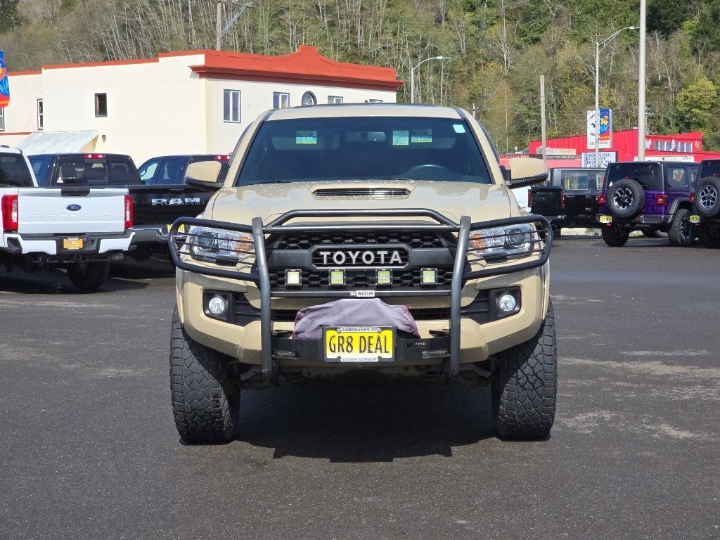 2016 Toyota Tacoma TRD Sport