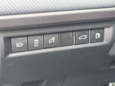 2025 Toyota Camry Hybrid SE
