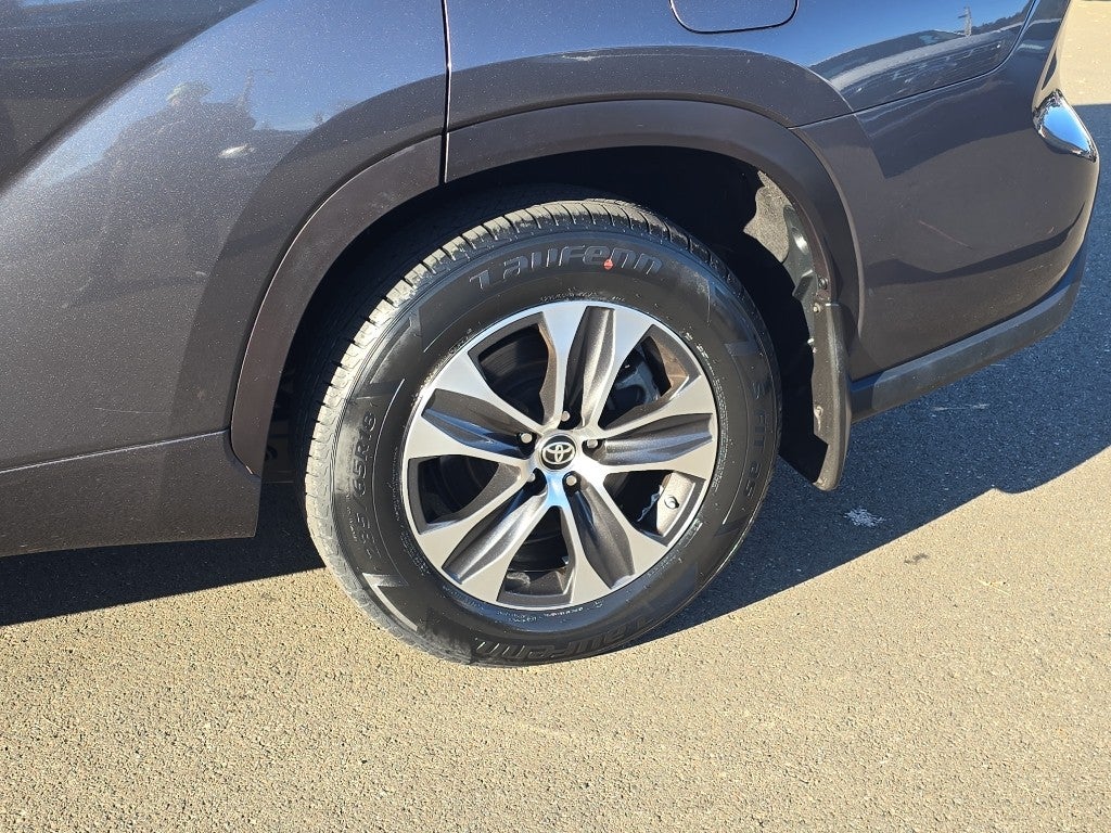 2020 Toyota Highlander Hybrid Hybrid XLE