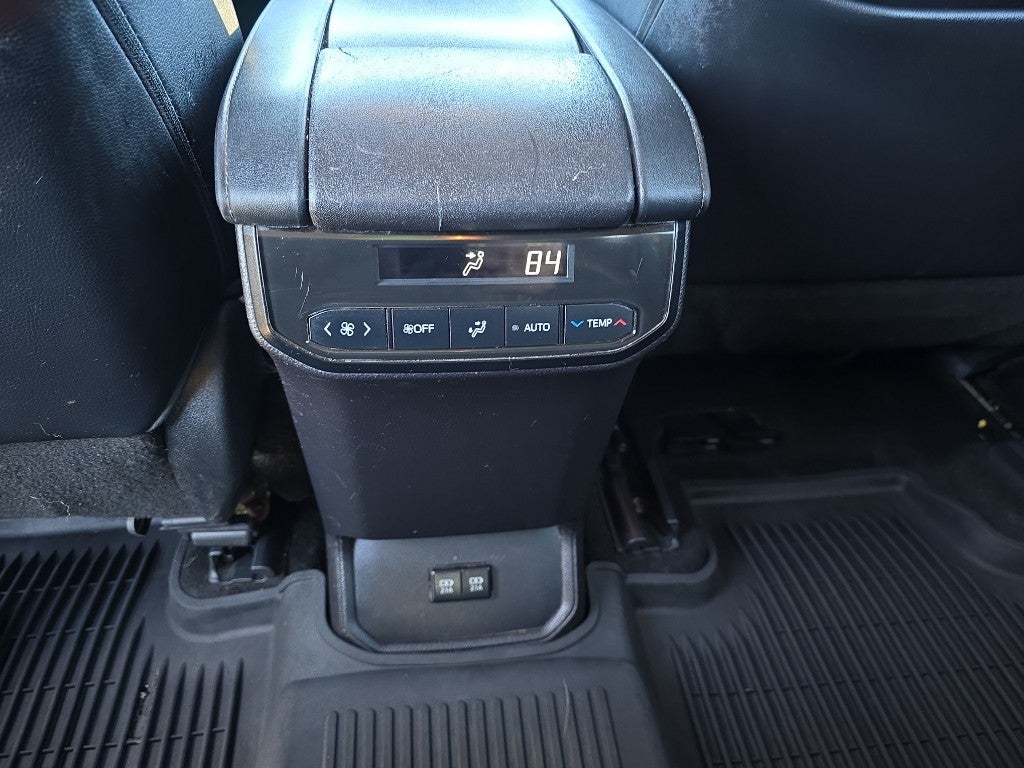 2020 Toyota Highlander Hybrid Hybrid XLE