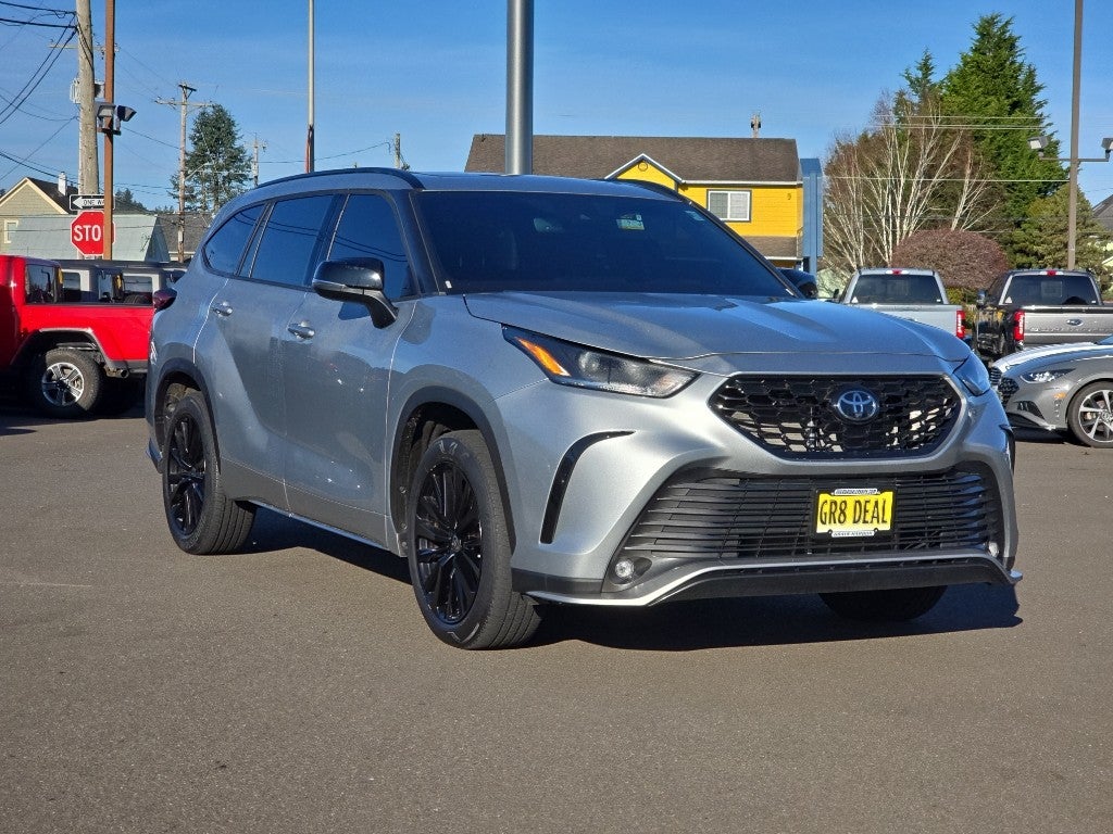 2024 Toyota Highlander XSE