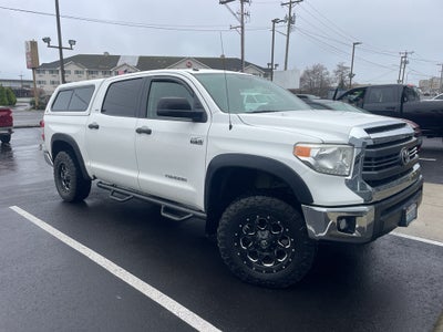 2015 Toyota Tundra SR5