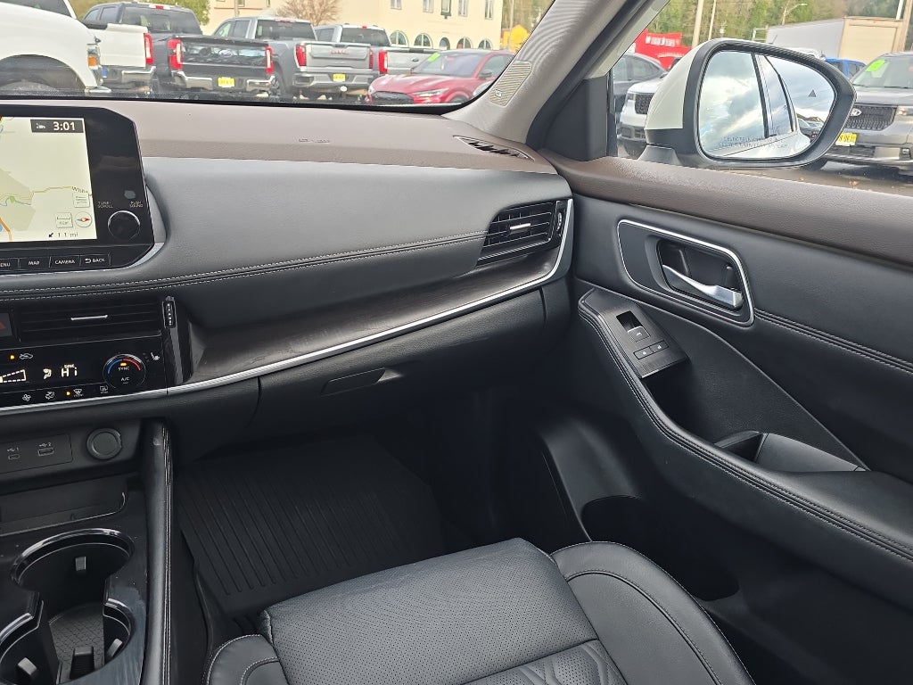 2021 Nissan Rogue Platinum