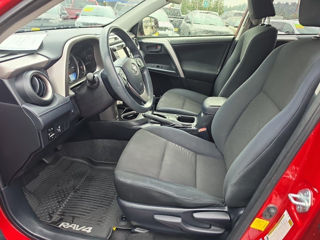 2016 Toyota RAV4 LE