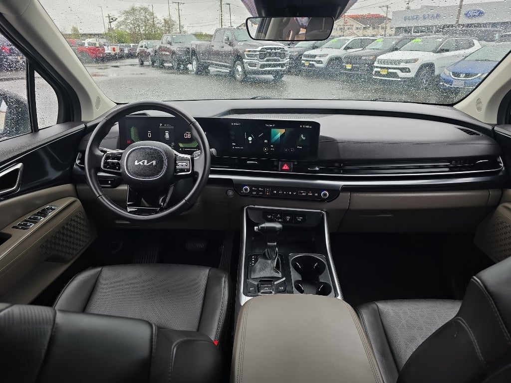 2025 Kia Carnival LXS