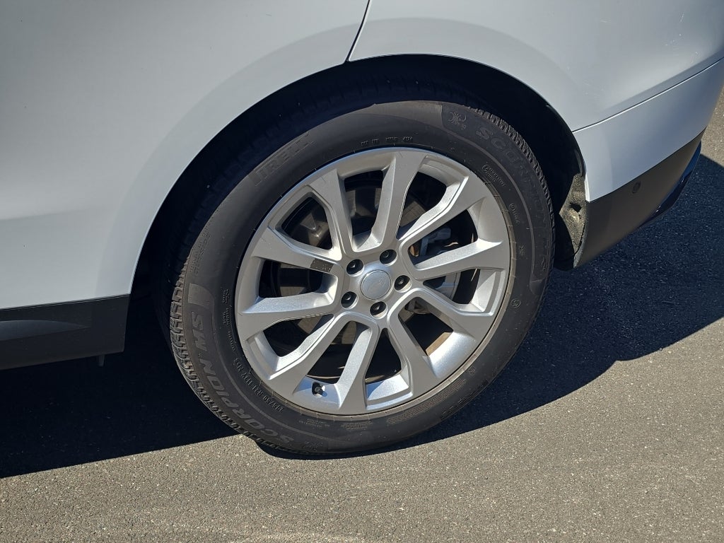 2025 Land Rover Range Rover Sport P360 SE